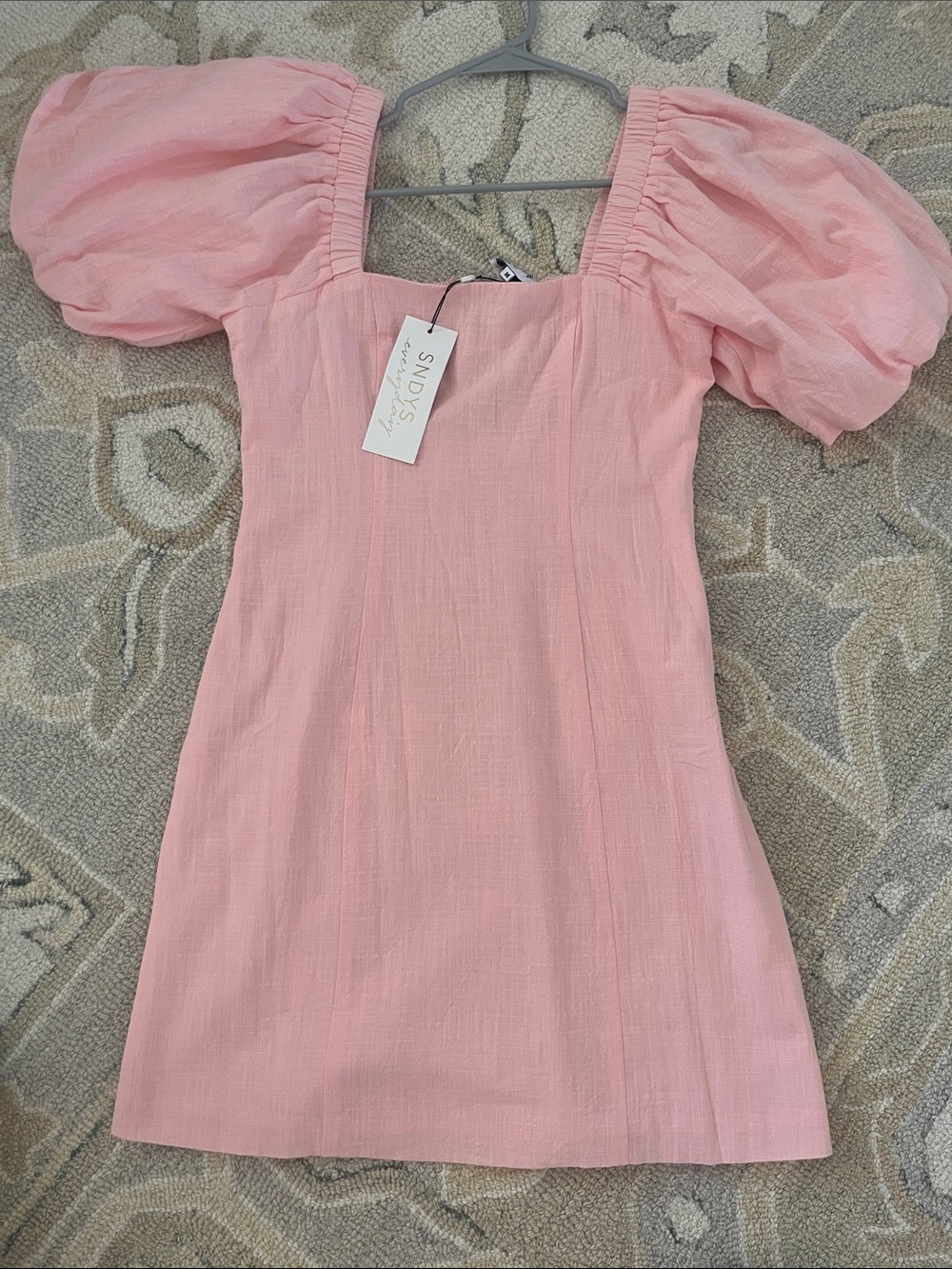 SNDYS Pink Puff-Sleeve Square-Neck Casual Dress